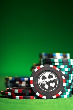 mahajitu live roulette table with spin history sidebar showing wheel results and player payouts